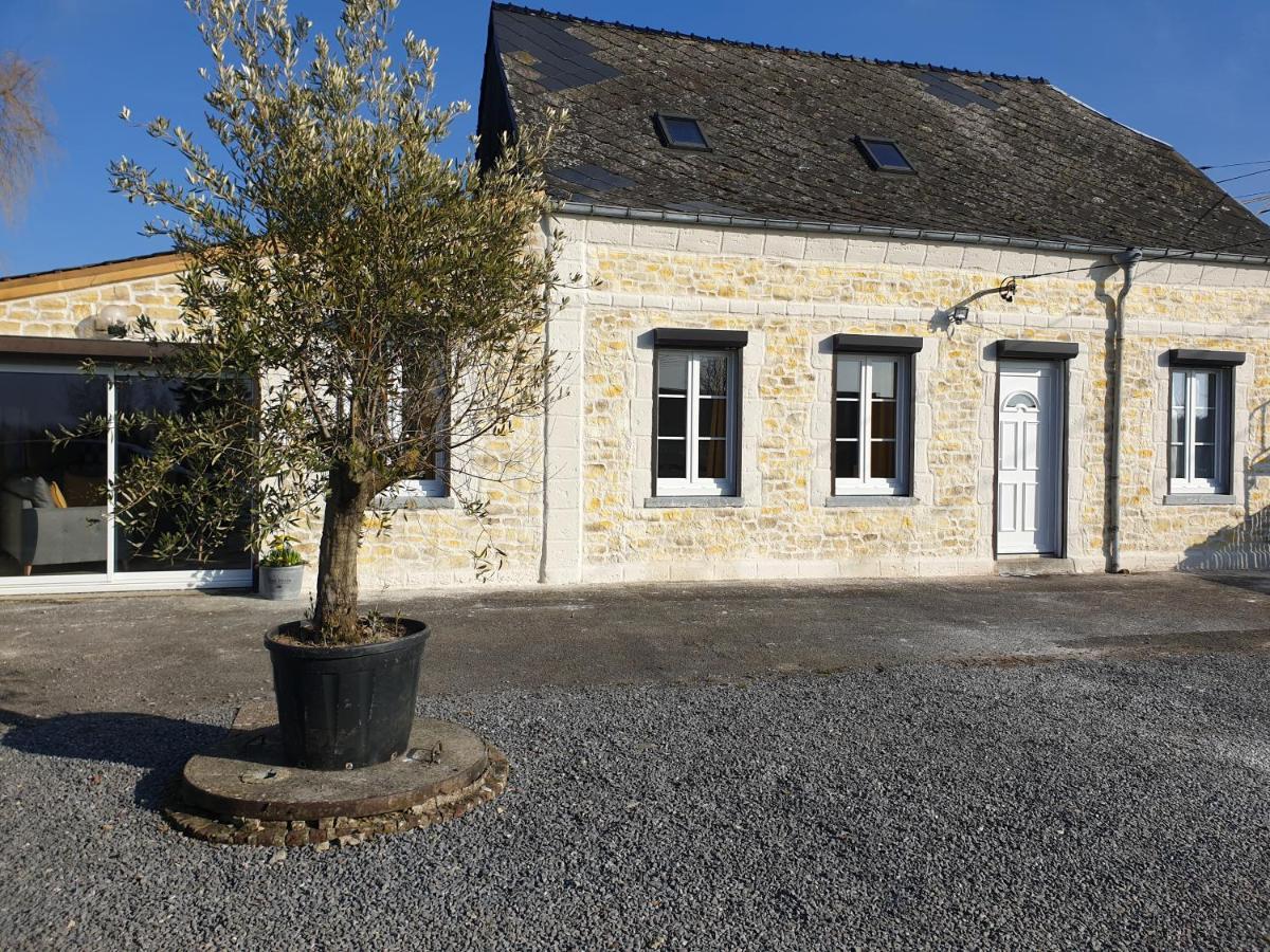 Gite La Criniere Au Vent Etreaupont Bagian luar foto